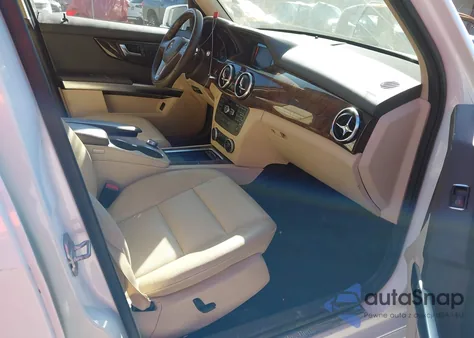 2013 Mercedes-Benz Glk 350 4Matic z USA, uszkodzony, nr VIN WDCGG8JB3DG001580